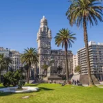 El Palacio Salvo: Un Ícono en el Horizonte de Montevideo